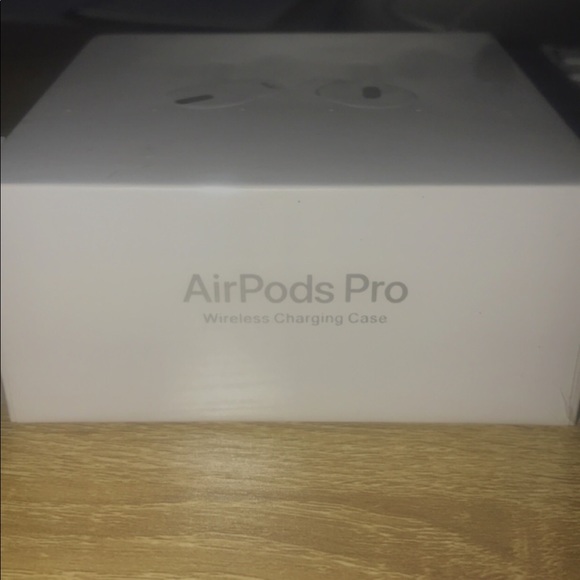 AirPods Pro - Picture 5 of 6